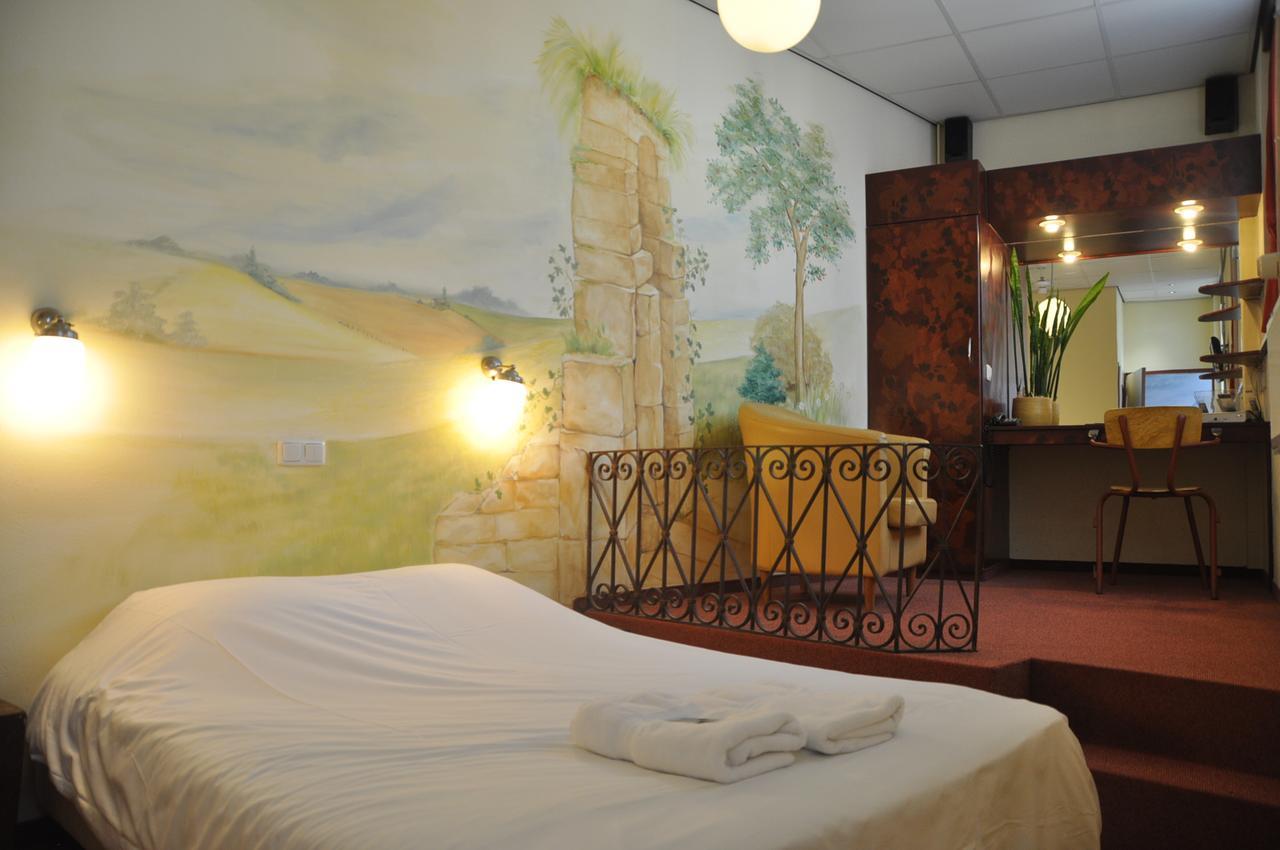 Hotel De Plataan Delft Centrum Eksteriør billede